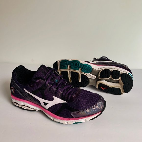 Mizuno Wave Rider 17 Running Training - Picture 2 of 6